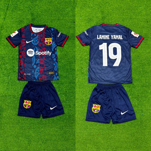 8331 Детски футболен комплект Barcelona LAMINE YAMAL 19